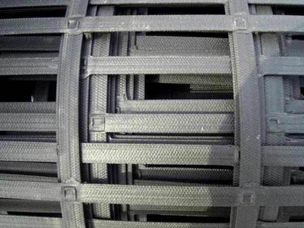 高強凸結點鋼塑土工格柵